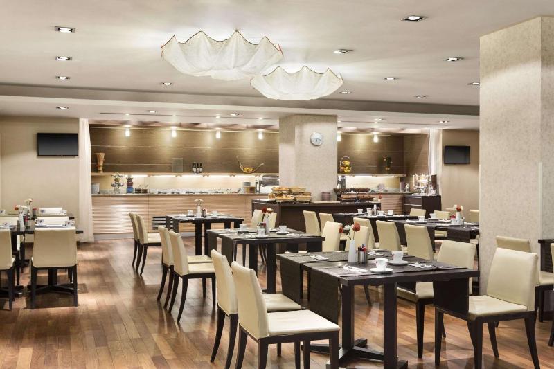 Ramada by Wyndham Sibiu - image 17