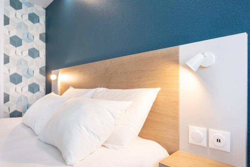 Double Room with One Double Bed image 2