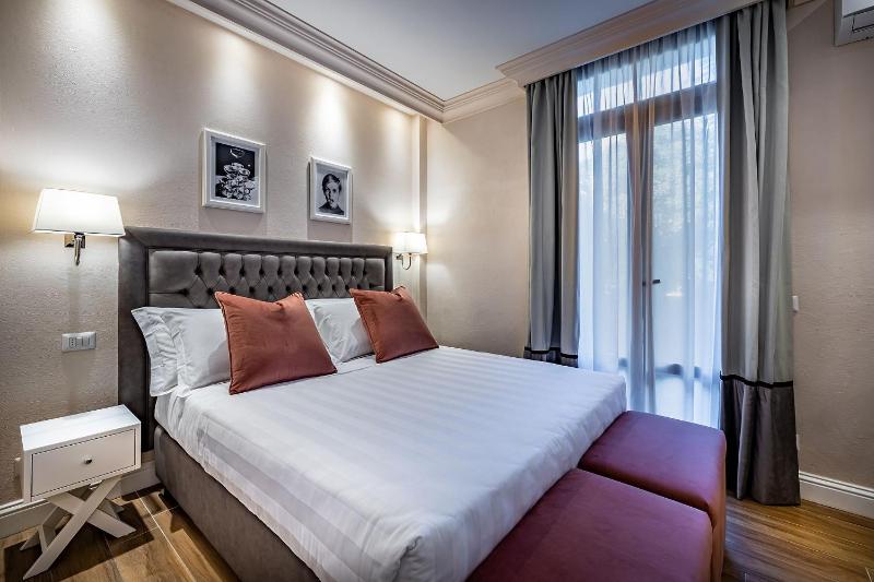 Economy Double Room image 1