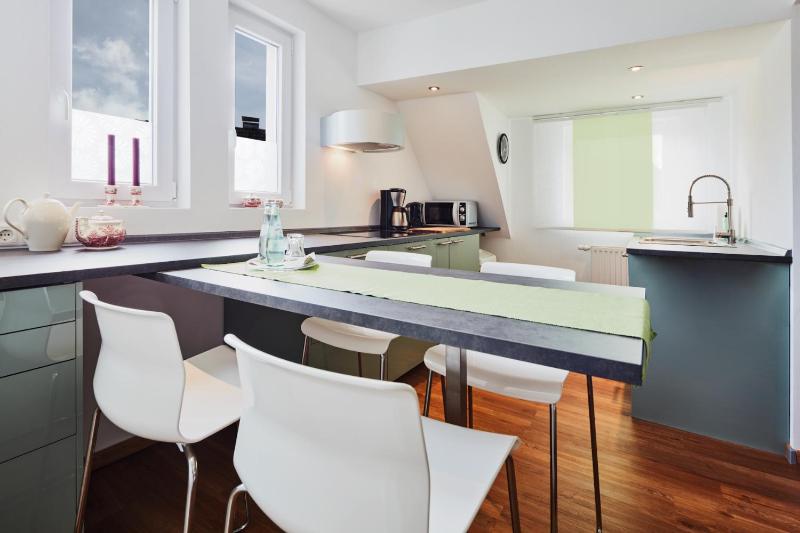 Deluxe Apartment image 1