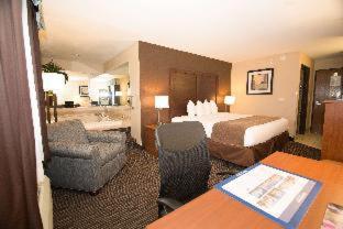 Room #18570850 image 2