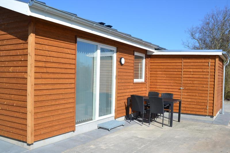 Two-Bedroom House image 4