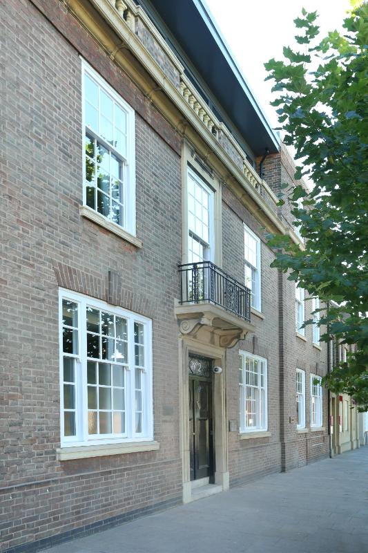 St Martins Lodge - image 4
