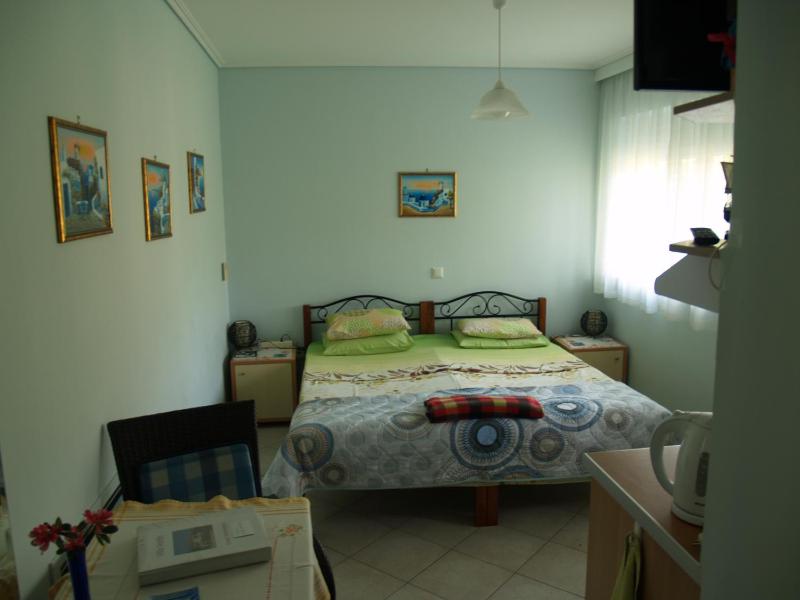 Studio with Garden View image 1