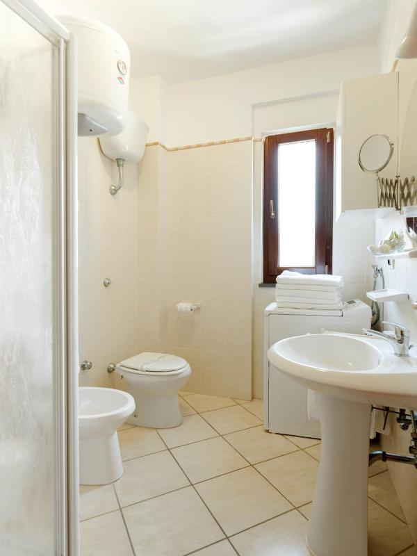 Standard Apartment image 2