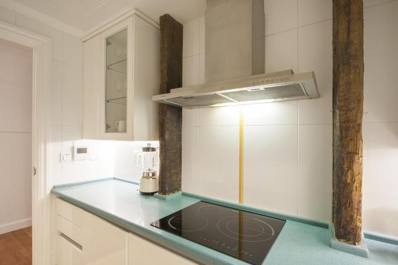 Bare by Oldtown SS Apartments - image 14