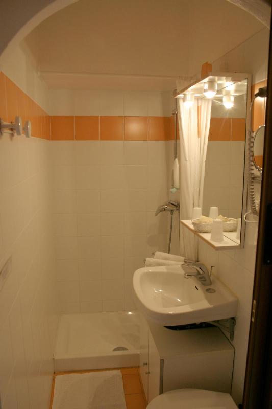 Double Room with Garden View image 1