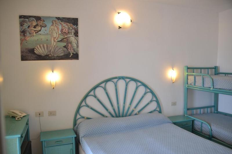 Family Room image 1