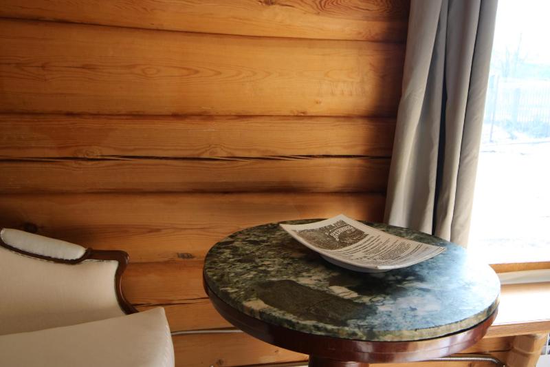 King Room with River View image 3