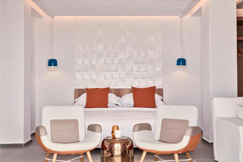 Myconian Korali Relais & Chateaux - image 15