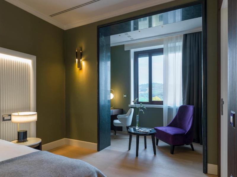 Junior Suite image 4
