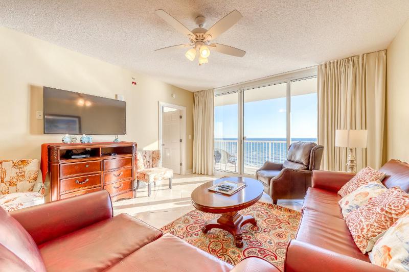 Three-Bedroom Apartment image 3