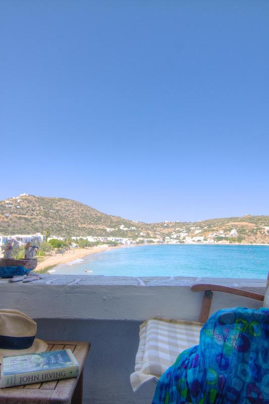 Single Room with Sea View image 3