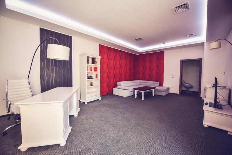 One-Bedroom Apartment 4 stars image 3