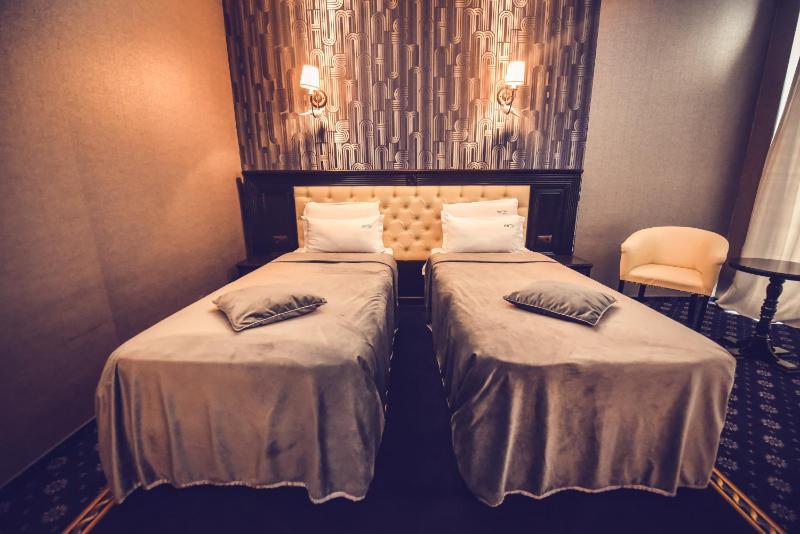 Twin Room 4 stars image 4