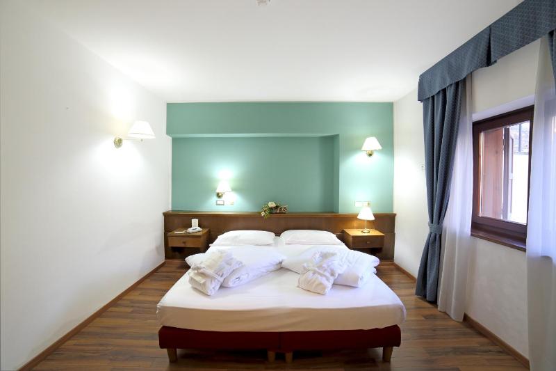 Economy Double or Twin Room image 1