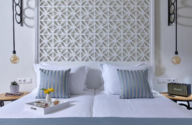 Vasia Boulevard Hotel (Adults Only) - image 2