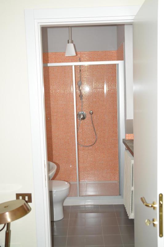 Double Room image 3