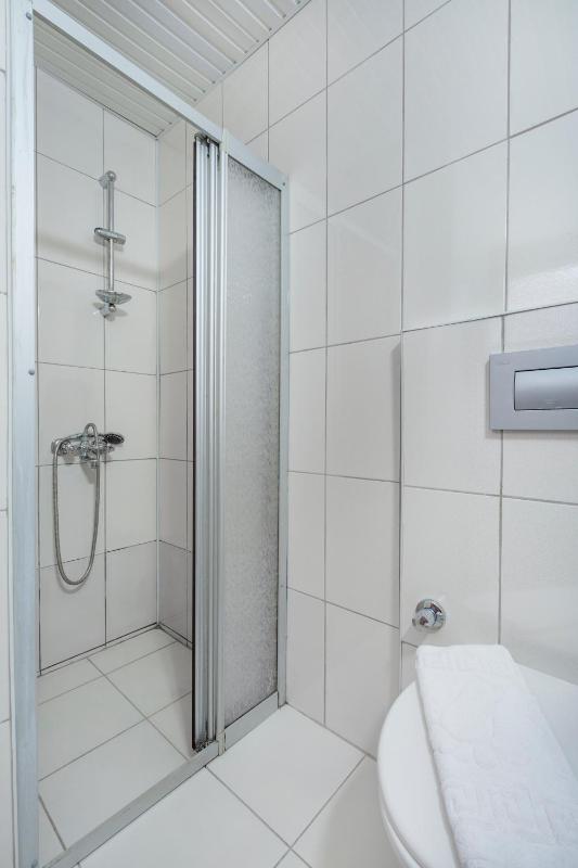 Economy Apartment image 2