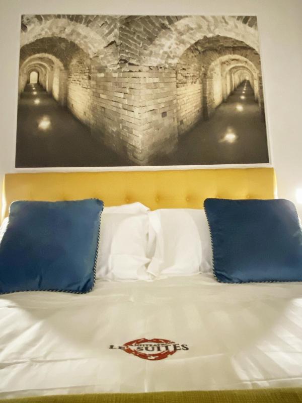 King Suite image 4