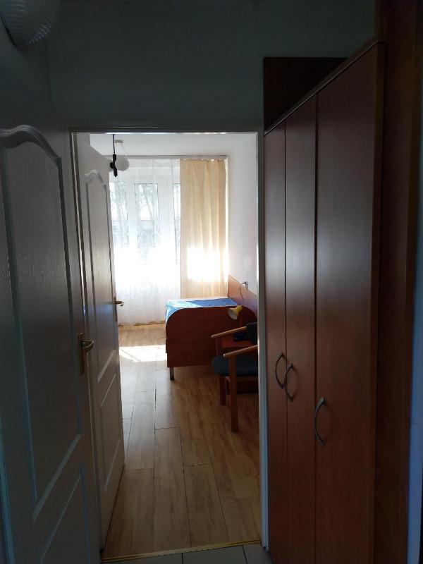 Twin Room image 2