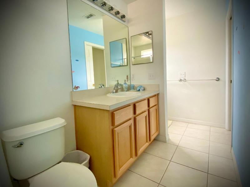 Five-Bedroom House image 2