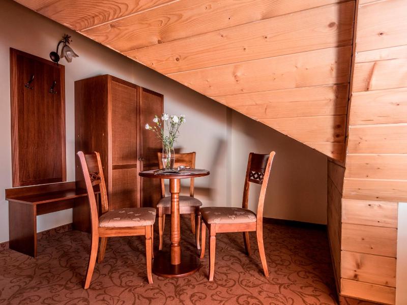 Triple Room image 2