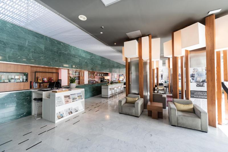 Aparthotel Atenea Barcelona - image 11