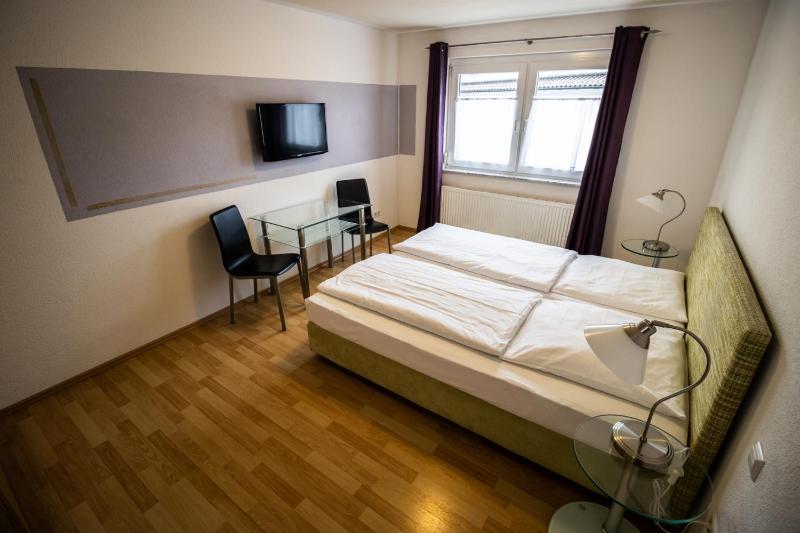 Double Room with Private Bathroom image 3