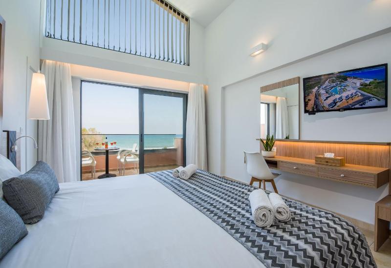Maisonette with Sea View image 3