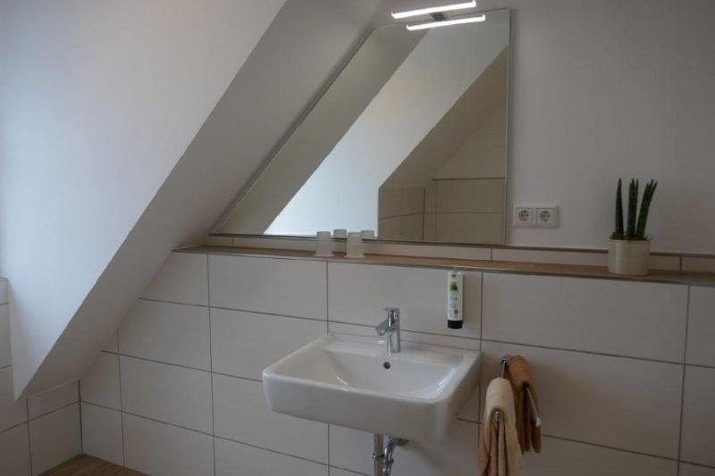Comfort Room image 3
