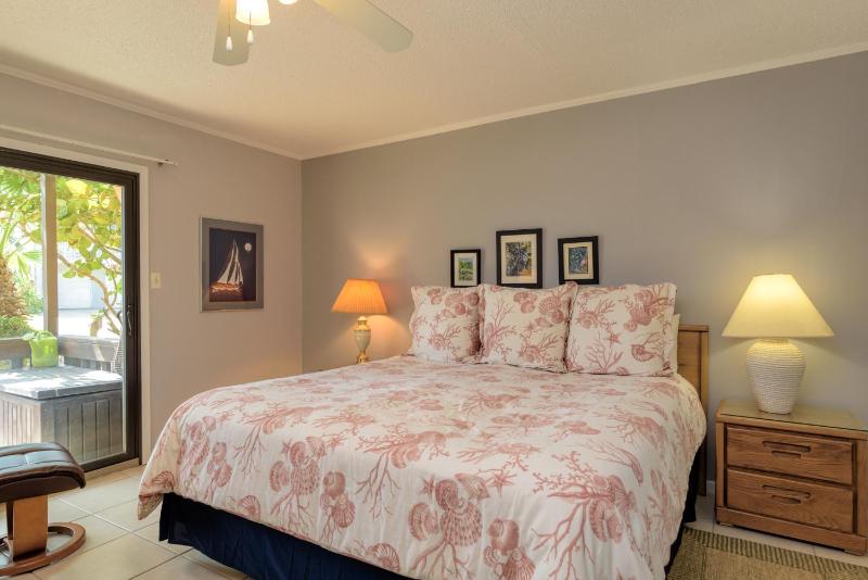 One-Bedroom Apartment image 3