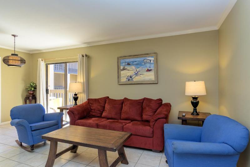 One-Bedroom Apartment image 3