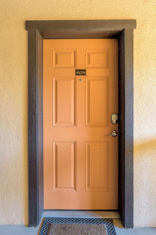 One-Bedroom Apartment image 1
