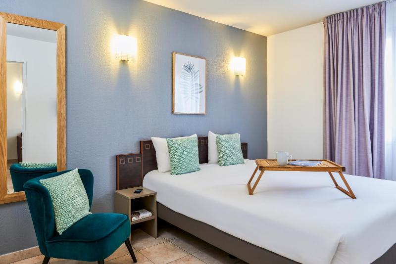 Superior Studio (2 Adults) image 1