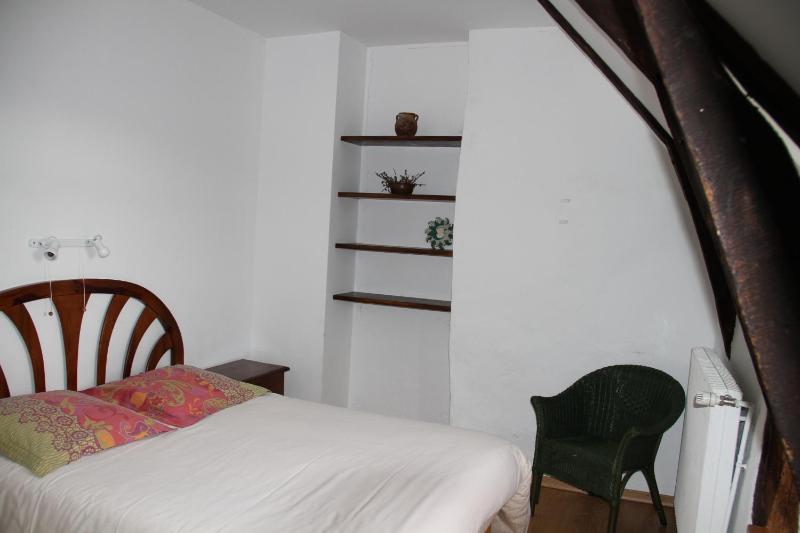 Double Room image 3