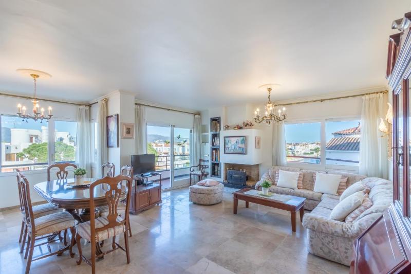 Basic Comfort Apartamento Les Dunes 0138 al canal con gran terraza y parking - image 9