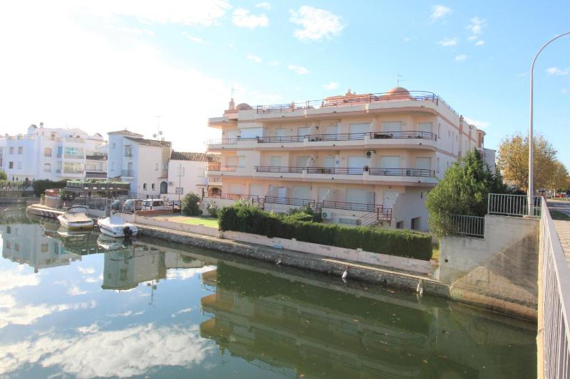 Basic Comfort Apartamento Les Dunes 0138 al canal con gran terraza y parking - image 42