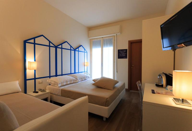Mini Hotel - image 46