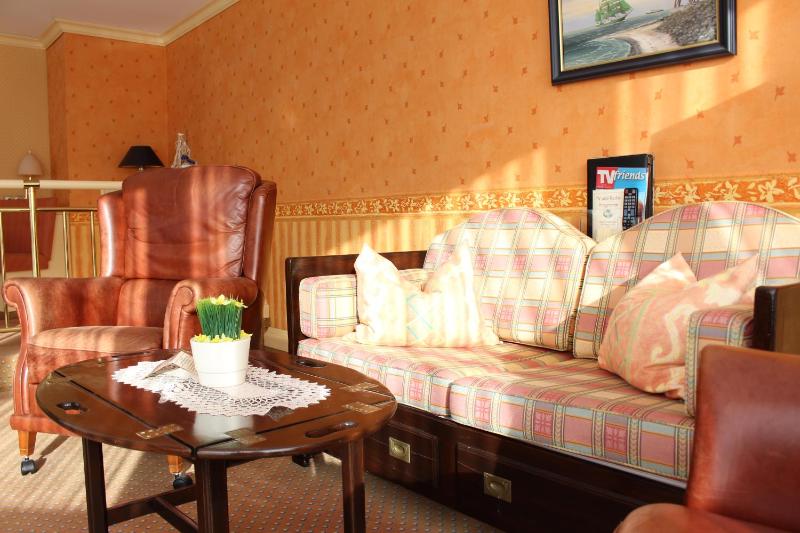 Suite with Garden View image 1