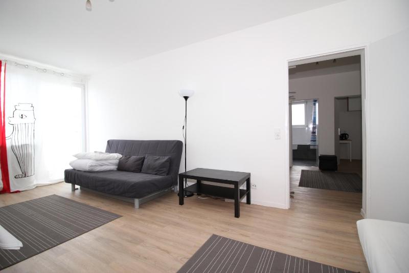 Two-Room Apartment image 3