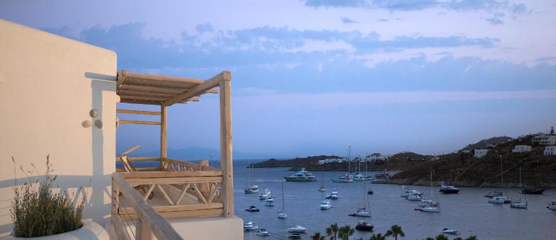 Vista Suite with Panoramic Sea View and Hot Tub image 2