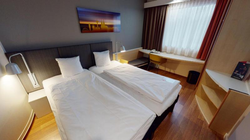 Standard Â Room image 3