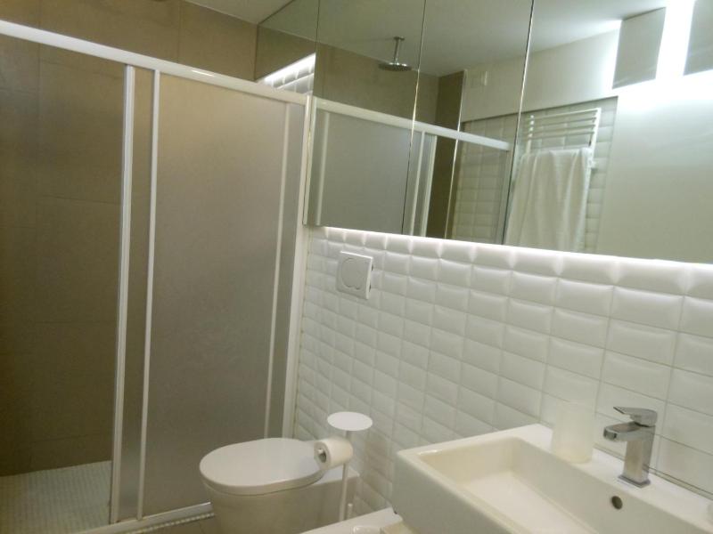 One-Bedroom Apartment with City View - Third Floor image 2