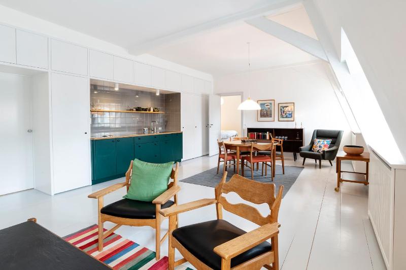 Apartment - First to Third Floor image 2