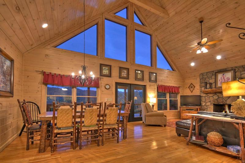 Aska Adventure Lodge- Big Game Room | Outdoor Fireplace | Firepit | Hot Tub - image 8