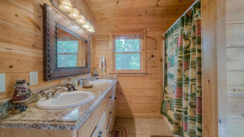 Big Sky Retreat- Pet Friendly | Game Room | Hot Tub with Views - image 44