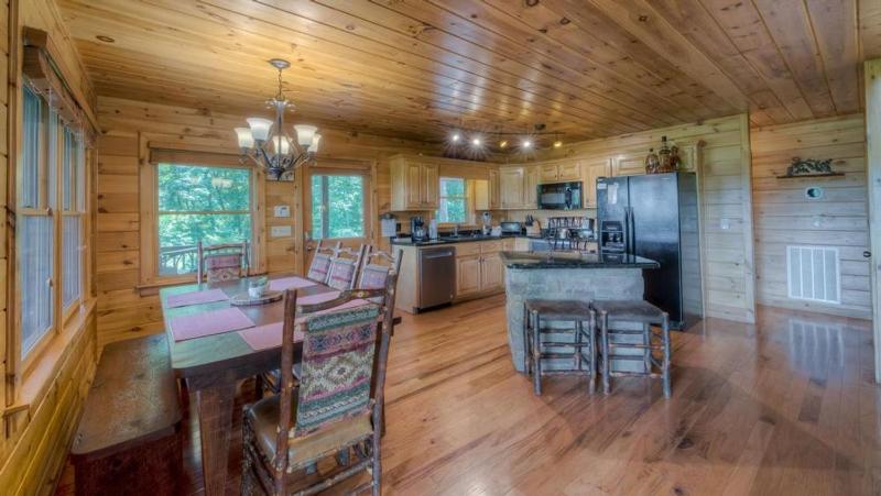 Big Sky Retreat- Pet Friendly | Game Room | Hot Tub with Views - image 34