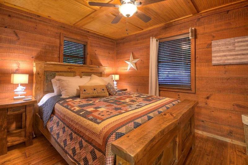 Creekside R&R- Fish or Tube from Deck | Outdoor Living | Screened Porch | Hot Tub - image 16
