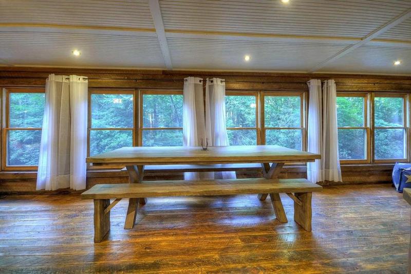 Creekside R&R- Fish or Tube from Deck | Outdoor Living | Screened Porch | Hot Tub - image 3